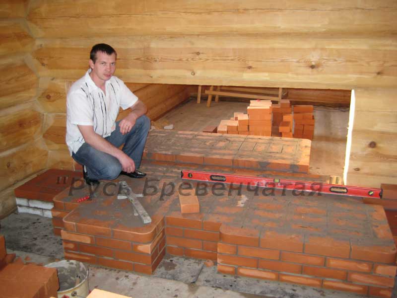 Печник за работой