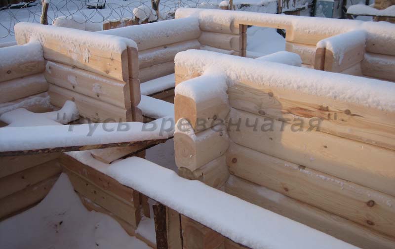 Процесс строительства деревянной бани из бревна