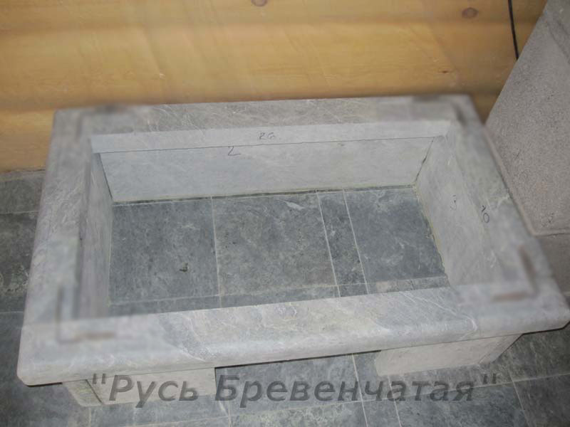 Первый пояс камина в доме из бревна под ключ 